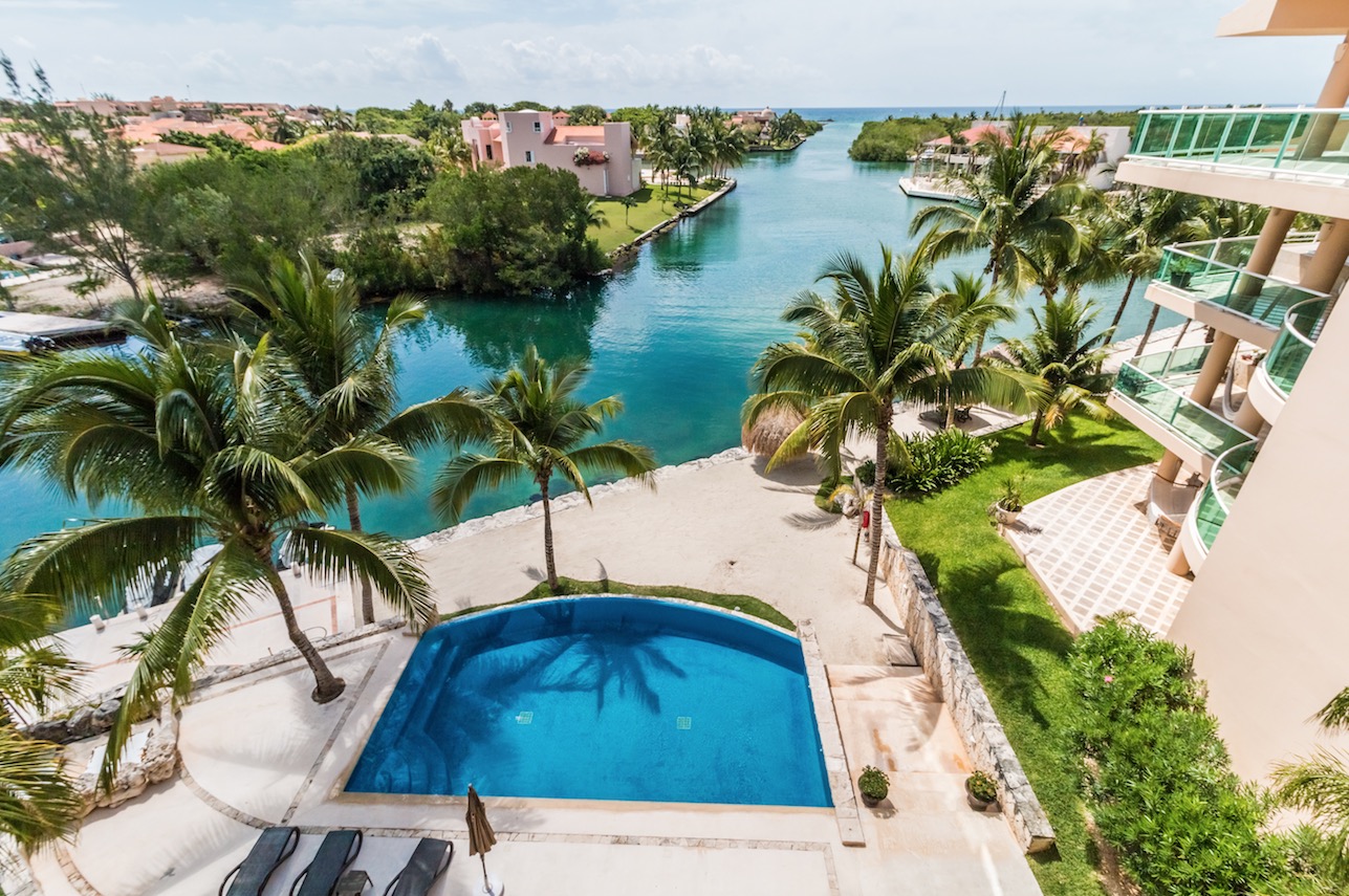 On The Market Grand Peninsula Penthouse InMexico