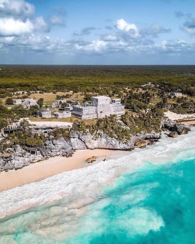 Americans Investing in Luxury Real Estate in Mexico
